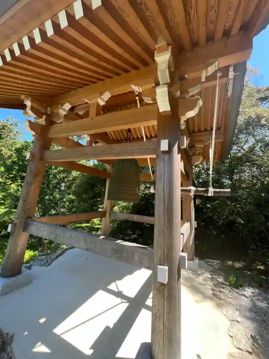 大日寺の{uncategorized: "未分類", other: "その他", undefined: "問題あり", building: "その他建物", grave: "お墓", sacred_gate: "鳥居", guardian: "狛犬", statue: "像", buddha: "仏像", history: "歴史", nature: "自然", garden: "庭園", animal: "動物", pagoda: "塔", temizu: "手水舎", mountain_gate: "山門・神門", sanctuary: "本殿・本堂", subordinate: "末社・摂社", art: "芸術", scenery: "景色", jizo: "地蔵", ema: "絵馬", goshuin: "御朱印", omikuji: "おみくじ", items: "授与品その他", amulet: "お守り", goshuincho: "御朱印帳", eats: "食事", festival: "お祭り", votive_dance: "神楽", shichigosan: "七五三参", wedding: "結婚式", experience: "体験その他", initially: "初詣", around: "周辺", anti_infection: "感染症対策"}