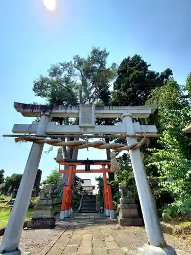 多田野本神社の鳥居