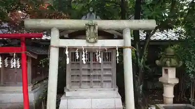 産千代稲荷神社の鳥居
