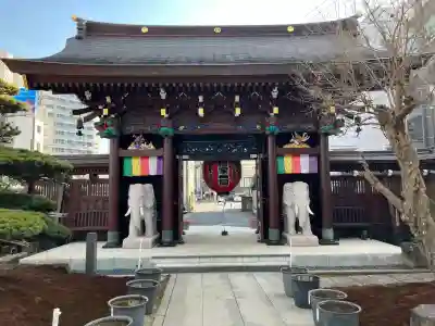 光明院の{uncategorized: "未分類", other: "その他", undefined: "問題あり", building: "その他建物", grave: "お墓", sacred_gate: "鳥居", guardian: "狛犬", statue: "像", buddha: "仏像", history: "歴史", nature: "自然", garden: "庭園", animal: "動物", pagoda: "塔", temizu: "手水舎", mountain_gate: "山門・神門", sanctuary: "本殿・本堂", subordinate: "末社・摂社", art: "芸術", scenery: "景色", jizo: "地蔵", ema: "絵馬", goshuin: "御朱印", omikuji: "おみくじ", items: "授与品その他", amulet: "お守り", goshuincho: "御朱印帳", eats: "食事", festival: "お祭り", votive_dance: "神楽", shichigosan: "七五三参", wedding: "結婚式", experience: "体験その他", initially: "初詣", around: "周辺", anti_infection: "感染症対策"}