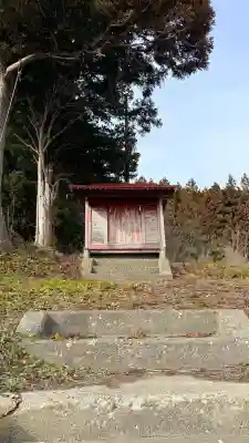 恵比須神社の{uncategorized: "未分類", other: "その他", undefined: "問題あり", building: "その他建物", grave: "お墓", sacred_gate: "鳥居", guardian: "狛犬", statue: "像", buddha: "仏像", history: "歴史", nature: "自然", garden: "庭園", animal: "動物", pagoda: "塔", temizu: "手水舎", mountain_gate: "山門・神門", sanctuary: "本殿・本堂", subordinate: "末社・摂社", art: "芸術", scenery: "景色", jizo: "地蔵", ema: "絵馬", goshuin: "御朱印", omikuji: "おみくじ", items: "授与品その他", amulet: "お守り", goshuincho: "御朱印帳", eats: "食事", festival: "お祭り", votive_dance: "神楽", shichigosan: "七五三参", wedding: "結婚式", experience: "体験その他", initially: "初詣", around: "周辺", anti_infection: "感染症対策"}