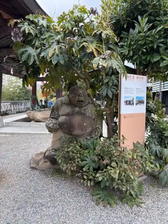 最上稲荷山妙教寺の{uncategorized: "未分類", other: "その他", undefined: "問題あり", building: "その他建物", grave: "お墓", sacred_gate: "鳥居", guardian: "狛犬", statue: "像", buddha: "仏像", history: "歴史", nature: "自然", garden: "庭園", animal: "動物", pagoda: "塔", temizu: "手水舎", mountain_gate: "山門・神門", sanctuary: "本殿・本堂", subordinate: "末社・摂社", art: "芸術", scenery: "景色", jizo: "地蔵", ema: "絵馬", goshuin: "御朱印", omikuji: "おみくじ", items: "授与品その他", amulet: "お守り", goshuincho: "御朱印帳", eats: "食事", festival: "お祭り", votive_dance: "神楽", shichigosan: "七五三参", wedding: "結婚式", experience: "体験その他", initially: "初詣", around: "周辺", anti_infection: "感染症対策"}