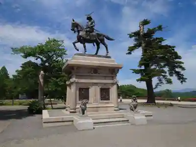 宮城縣護國神社の像