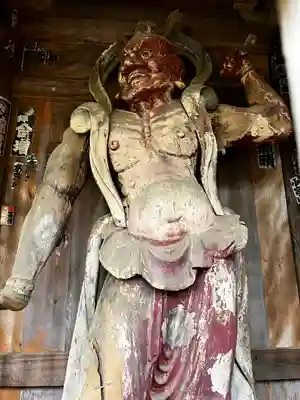 雲峰寺の仏像