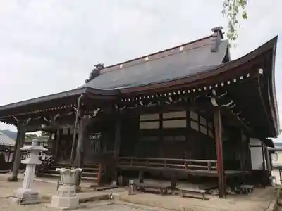 還来寺の本殿・本堂