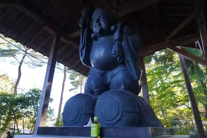 岳温泉神社 の像