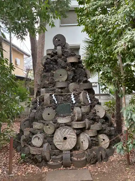 小金井神社の{uncategorized: "未分類", other: "その他", undefined: "問題あり", building: "その他建物", grave: "お墓", sacred_gate: "鳥居", guardian: "狛犬", statue: "像", buddha: "仏像", history: "歴史", nature: "自然", garden: "庭園", animal: "動物", pagoda: "塔", temizu: "手水舎", mountain_gate: "山門・神門", sanctuary: "本殿・本堂", subordinate: "末社・摂社", art: "芸術", scenery: "景色", jizo: "地蔵", ema: "絵馬", goshuin: "御朱印", omikuji: "おみくじ", items: "授与品その他", amulet: "お守り", goshuincho: "御朱印帳", eats: "食事", festival: "お祭り", votive_dance: "神楽", shichigosan: "七五三参", wedding: "結婚式", experience: "体験その他", initially: "初詣", around: "周辺", anti_infection: "感染症対策"}