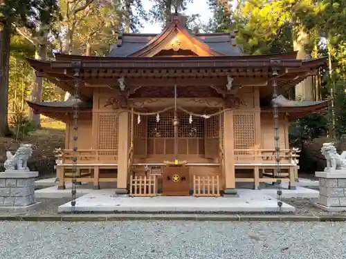 須山浅間神社の本殿・本堂