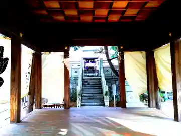 八幡神社の本殿・本堂