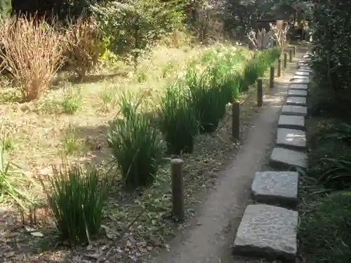 宝戒寺の庭園