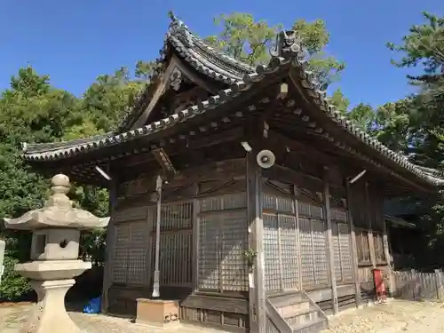 御厨神社の本殿