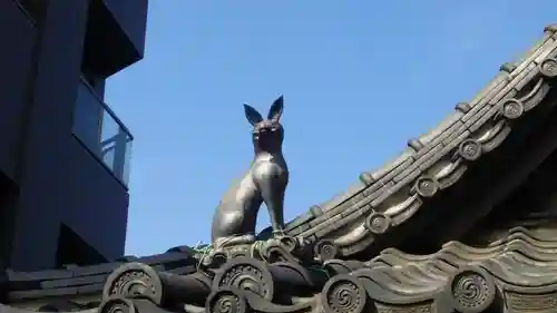 稲荷神社の狛犬