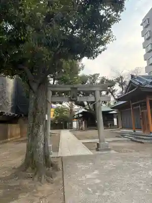 竹下稲荷神社の{uncategorized: "未分類", other: "その他", undefined: "問題あり", building: "その他建物", grave: "お墓", sacred_gate: "鳥居", guardian: "狛犬", statue: "像", buddha: "仏像", history: "歴史", nature: "自然", garden: "庭園", animal: "動物", pagoda: "塔", temizu: "手水舎", mountain_gate: "山門・神門", sanctuary: "本殿・本堂", subordinate: "末社・摂社", art: "芸術", scenery: "景色", jizo: "地蔵", ema: "絵馬", goshuin: "御朱印", omikuji: "おみくじ", items: "授与品その他", amulet: "お守り", goshuincho: "御朱印帳", eats: "食事", festival: "お祭り", votive_dance: "神楽", shichigosan: "七五三参", wedding: "結婚式", experience: "体験その他", initially: "初詣", around: "周辺", anti_infection: "感染症対策"}
