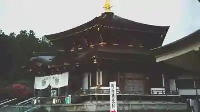 西方寺の本殿・本堂