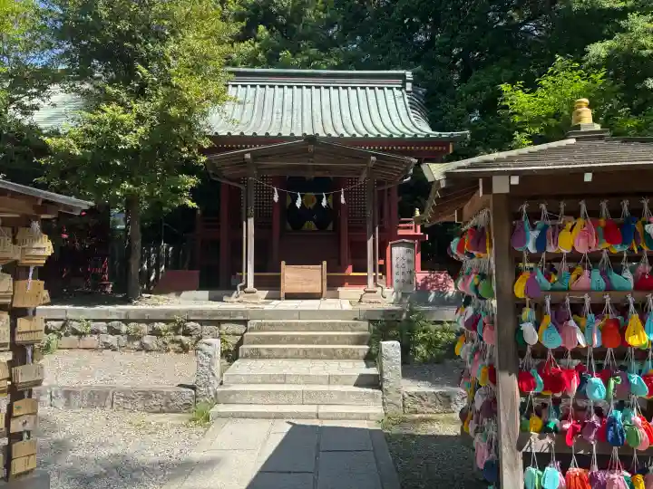 武蔵一宮氷川神社の{uncategorized: "未分類", other: "その他", undefined: "問題あり", building: "その他建物", grave: "お墓", sacred_gate: "鳥居", guardian: "狛犬", statue: "像", buddha: "仏像", history: "歴史", nature: "自然", garden: "庭園", animal: "動物", pagoda: "塔", temizu: "手水舎", mountain_gate: "山門・神門", sanctuary: "本殿・本堂", subordinate: "末社・摂社", art: "芸術", scenery: "景色", jizo: "地蔵", ema: "絵馬", goshuin: "御朱印", omikuji: "おみくじ", items: "授与品その他", amulet: "お守り", goshuincho: "御朱印帳", eats: "食事", festival: "お祭り", votive_dance: "神楽", shichigosan: "七五三参", wedding: "結婚式", experience: "体験その他", initially: "初詣", around: "周辺", anti_infection: "感染症対策"}