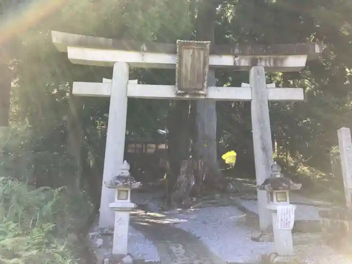 大皇器地祖神社(滋賀県)