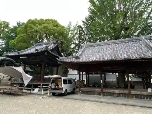 挙母神社の本殿・本堂