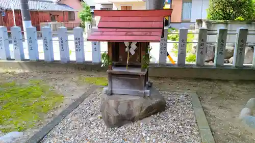 八所社の末社・摂社