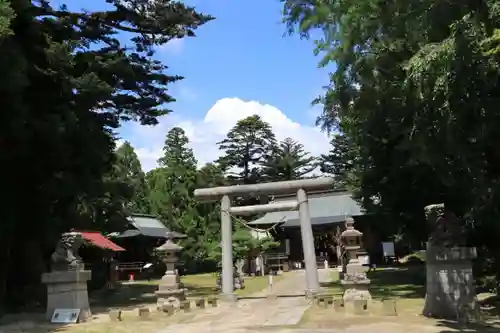 三春大神宮の鳥居