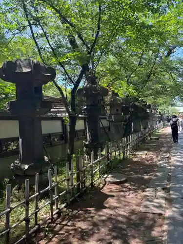 上野東照宮の{uncategorized: "未分類", other: "その他", undefined: "問題あり", building: "その他建物", grave: "お墓", sacred_gate: "鳥居", guardian: "狛犬", statue: "像", buddha: "仏像", history: "歴史", nature: "自然", garden: "庭園", animal: "動物", pagoda: "塔", temizu: "手水舎", mountain_gate: "山門・神門", sanctuary: "本殿・本堂", subordinate: "末社・摂社", art: "芸術", scenery: "景色", jizo: "地蔵", ema: "絵馬", goshuin: "御朱印", omikuji: "おみくじ", items: "授与品その他", amulet: "お守り", goshuincho: "御朱印帳", eats: "食事", festival: "お祭り", votive_dance: "神楽", shichigosan: "七五三参", wedding: "結婚式", experience: "体験その他", initially: "初詣", around: "周辺", anti_infection: "感染症対策"}