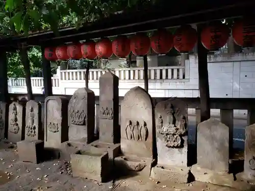 豊栄稲荷神社の仏像