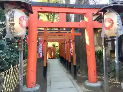 花園稲荷神社の鳥居