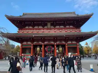 浅草寺の山門・神門