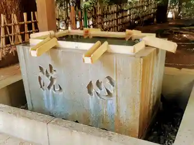 渋谷氷川神社の手水舎