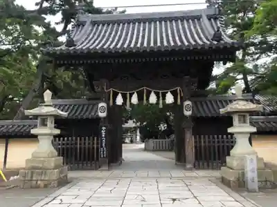 高砂神社の山門・神門