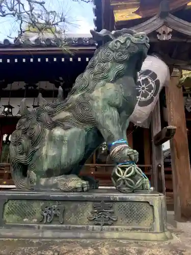 杭全神社の狛犬