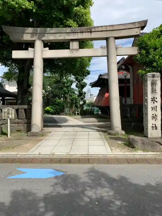 麻布氷川神社の{uncategorized: "未分類", other: "その他", undefined: "問題あり", building: "その他建物", grave: "お墓", sacred_gate: "鳥居", guardian: "狛犬", statue: "像", buddha: "仏像", history: "歴史", nature: "自然", garden: "庭園", animal: "動物", pagoda: "塔", temizu: "手水舎", mountain_gate: "山門・神門", sanctuary: "本殿・本堂", subordinate: "末社・摂社", art: "芸術", scenery: "景色", jizo: "地蔵", ema: "絵馬", goshuin: "御朱印", omikuji: "おみくじ", items: "授与品その他", amulet: "お守り", goshuincho: "御朱印帳", eats: "食事", festival: "お祭り", votive_dance: "神楽", shichigosan: "七五三参", wedding: "結婚式", experience: "体験その他", initially: "初詣", around: "周辺", anti_infection: "感染症対策"}
