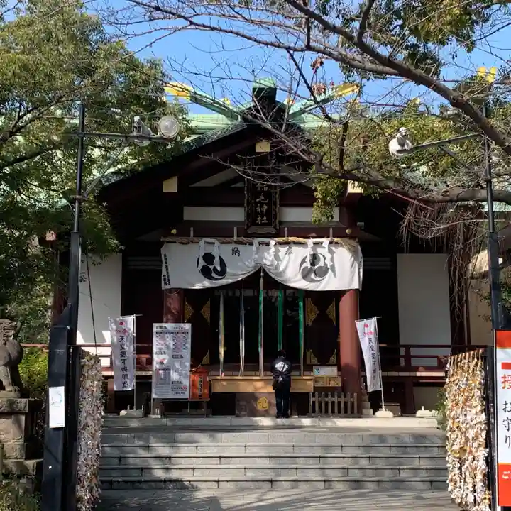 稲毛神社の本殿・本堂