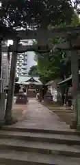 綾瀬稲荷神社の鳥居