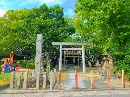 八劔社の鳥居