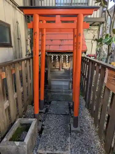 東伏見稲荷神社(東京都)