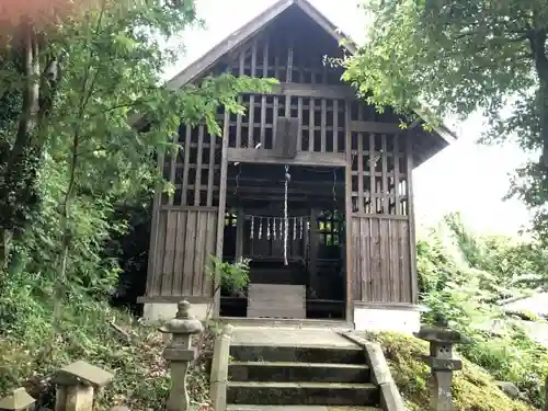 中氷川神社の末社