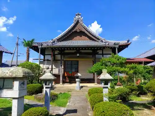 天道寺の本殿・本堂