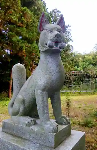 尾札部稲荷神社の狛犬