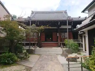 法敬寺の本殿・本堂