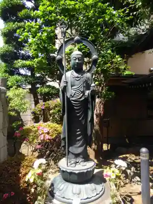天台宗西光寺の地蔵