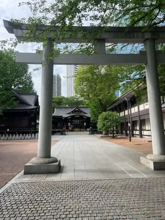 熊野神社の{uncategorized: "未分類", other: "その他", undefined: "問題あり", building: "その他建物", grave: "お墓", sacred_gate: "鳥居", guardian: "狛犬", statue: "像", buddha: "仏像", history: "歴史", nature: "自然", garden: "庭園", animal: "動物", pagoda: "塔", temizu: "手水舎", mountain_gate: "山門・神門", sanctuary: "本殿・本堂", subordinate: "末社・摂社", art: "芸術", scenery: "景色", jizo: "地蔵", ema: "絵馬", goshuin: "御朱印", omikuji: "おみくじ", items: "授与品その他", amulet: "お守り", goshuincho: "御朱印帳", eats: "食事", festival: "お祭り", votive_dance: "神楽", shichigosan: "七五三参", wedding: "結婚式", experience: "体験その他", initially: "初詣", around: "周辺", anti_infection: "感染症対策"}