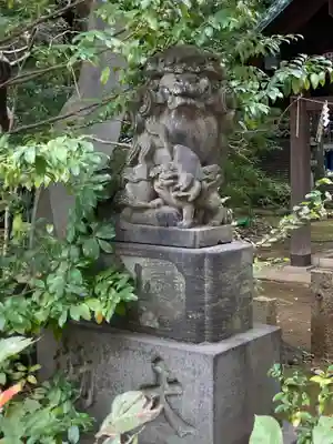 赤坂氷川神社の狛犬