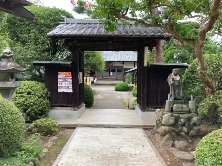 円泉寺の山門・神門