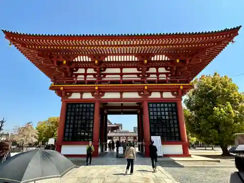 四天王寺の山門・神門