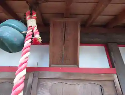 石森稲荷神社の末社・摂社