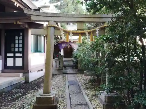 大鳥神社の末社・摂社