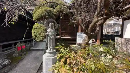 羅漢寺蓮光院(香川県)