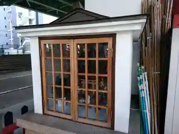 お吉稲荷大明神の本殿・本堂