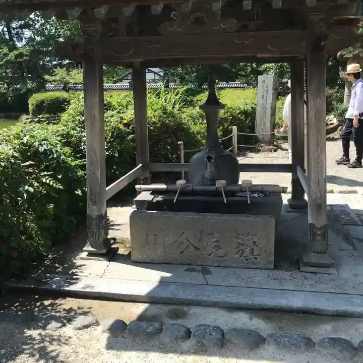 法隆寺の手水舎