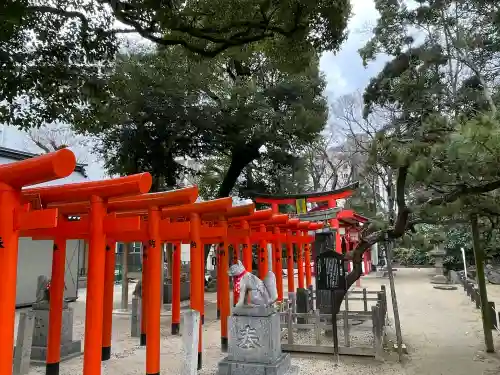 住吉神社の{uncategorized: "未分類", other: "その他", undefined: "問題あり", building: "その他建物", grave: "お墓", sacred_gate: "鳥居", guardian: "狛犬", statue: "像", buddha: "仏像", history: "歴史", nature: "自然", garden: "庭園", animal: "動物", pagoda: "塔", temizu: "手水舎", mountain_gate: "山門・神門", sanctuary: "本殿・本堂", subordinate: "末社・摂社", art: "芸術", scenery: "景色", jizo: "地蔵", ema: "絵馬", goshuin: "御朱印", omikuji: "おみくじ", items: "授与品その他", amulet: "お守り", goshuincho: "御朱印帳", eats: "食事", festival: "お祭り", votive_dance: "神楽", shichigosan: "七五三参", wedding: "結婚式", experience: "体験その他", initially: "初詣", around: "周辺", anti_infection: "感染症対策"}